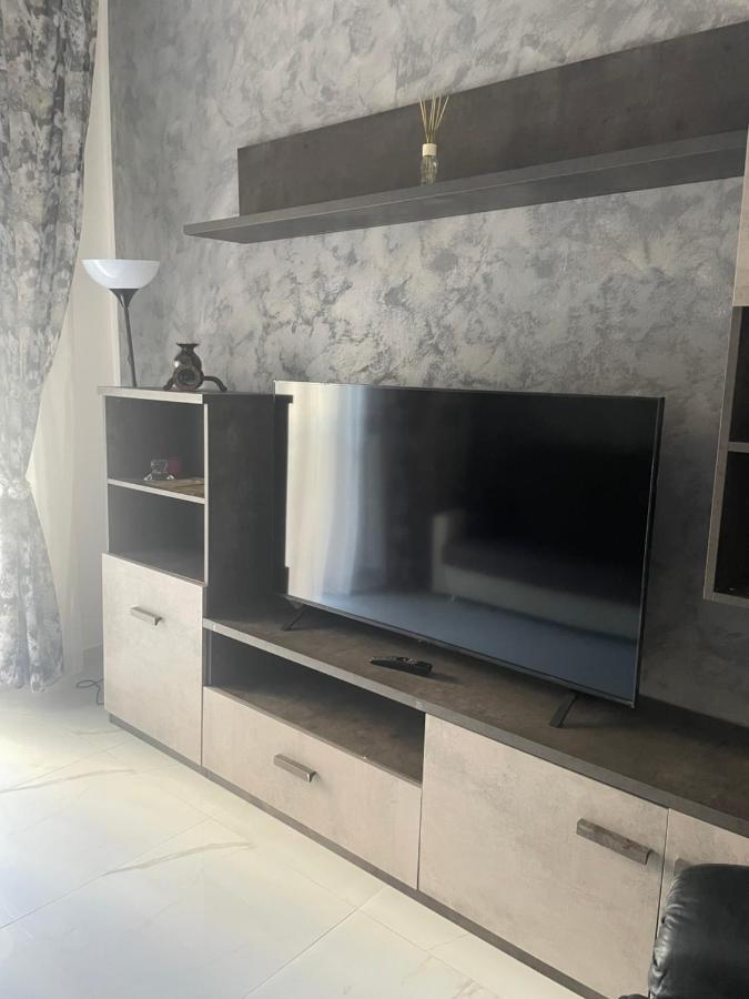 Appartamento Mire&Geo Voghera Luaran gambar