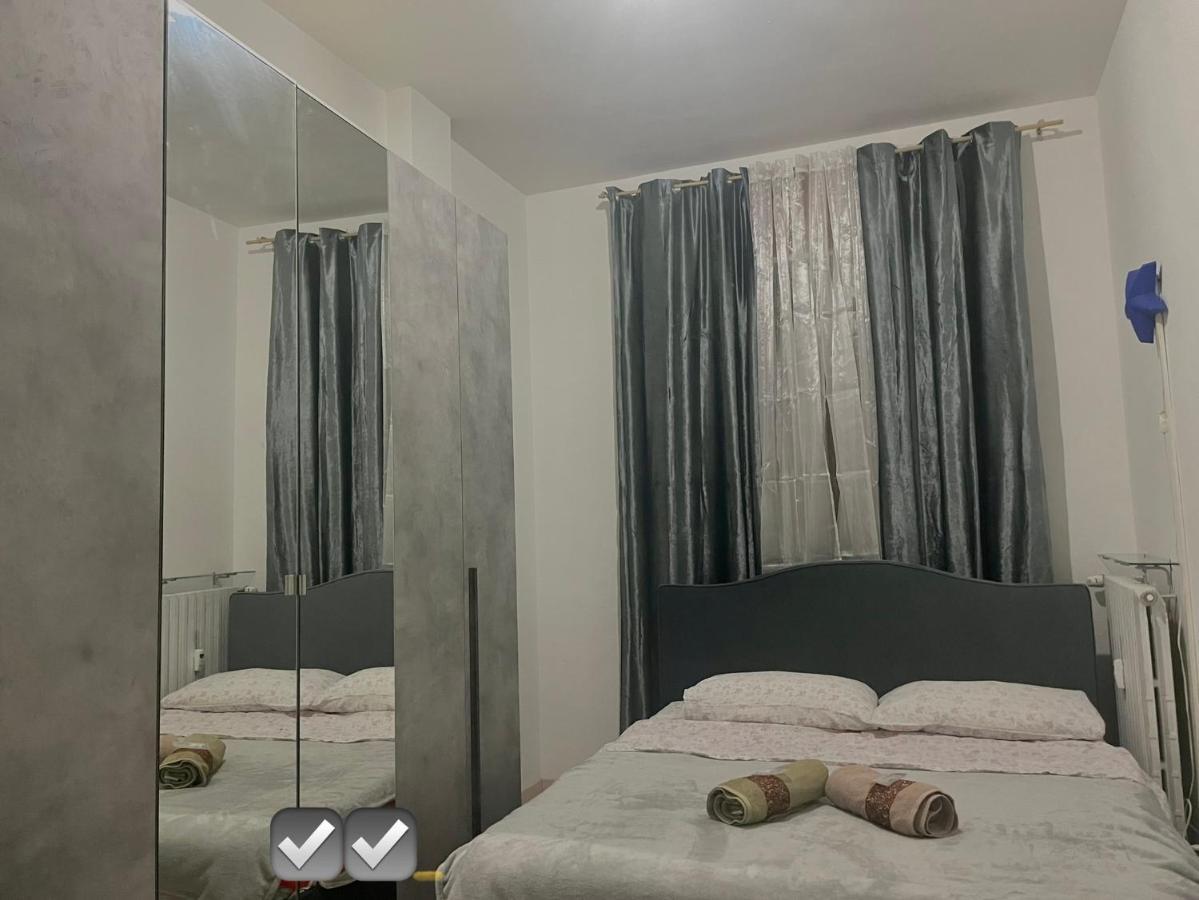 Appartamento Mire&Geo Voghera Luaran gambar